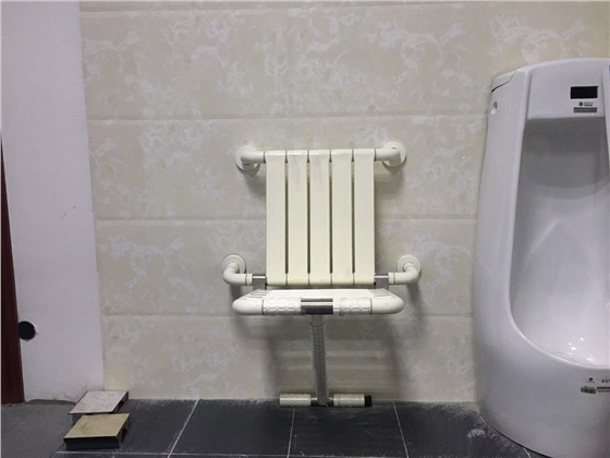 沐浴椅3.jpg 沐浴椅3.jpg