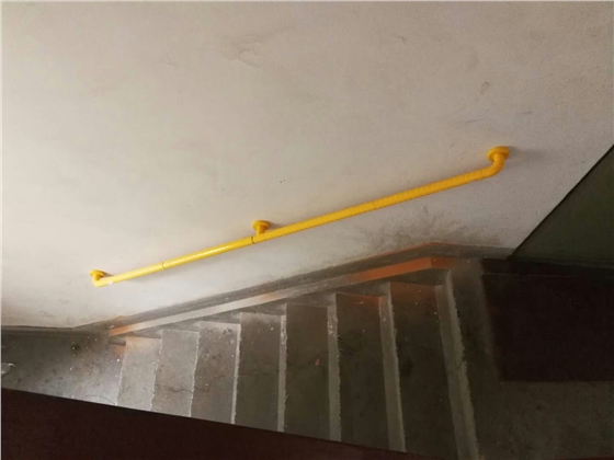 北京家里衛生間扶手2.jpg 北京家里衛生間扶手2.jpg