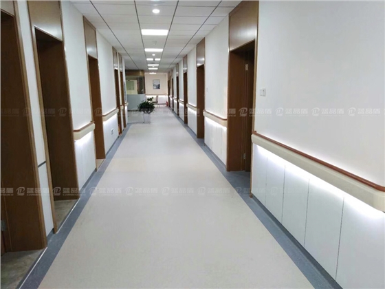 上海醫(yī)院扶手.jpg 上海醫(yī)院扶手.jpg