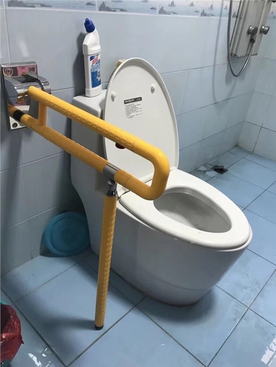 衛生間老人扶手.jpg