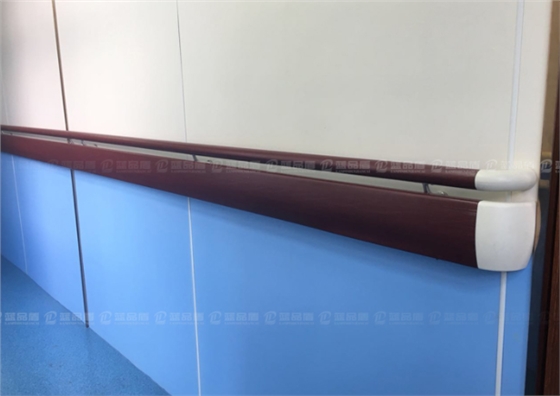 醫院里的過道扶手 醫院里的過道扶手