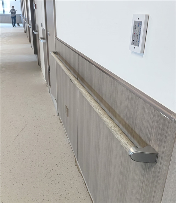 養老院走廊扶手