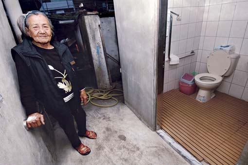 542-043.jpg 542-043.jpg