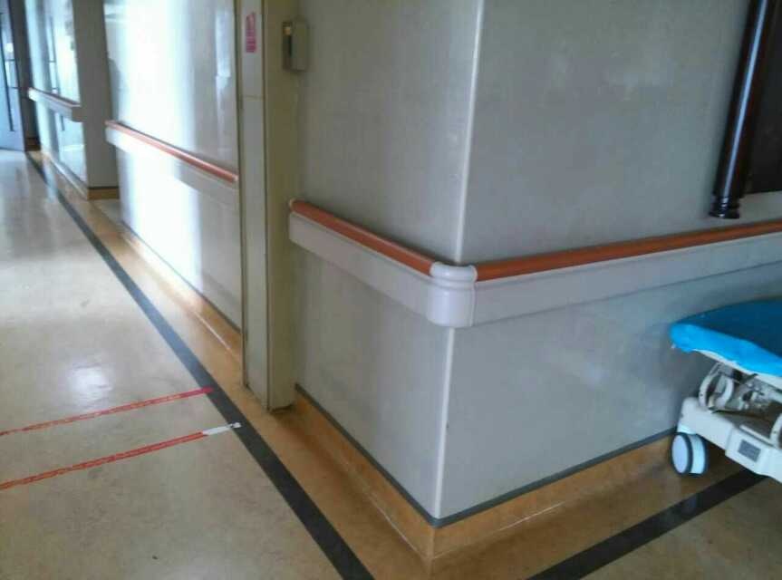 防撞扶手生產(chǎn)廠家--藍(lán)品盾為甘肅裕祥裝飾公司供貨