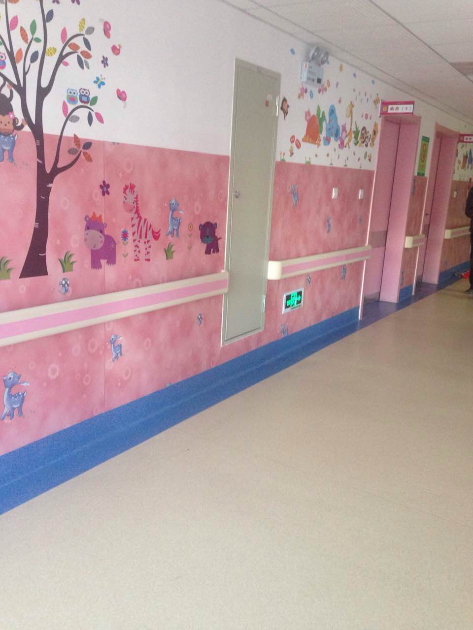 香格里拉迪慶州人民醫院3.jpg 香格里拉迪慶州人民醫院3.jpg