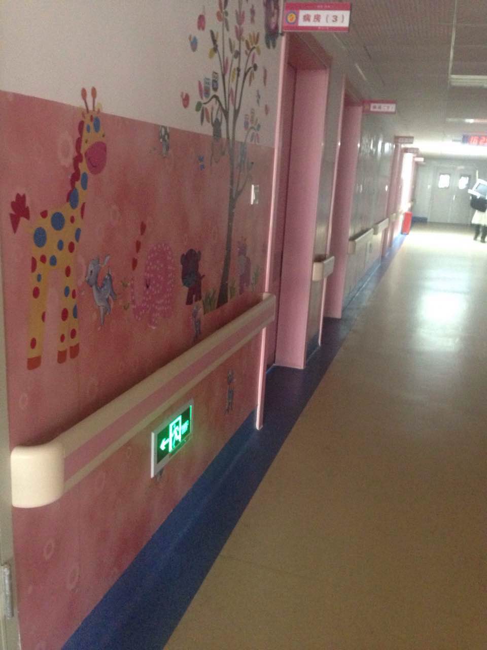 香格里拉迪慶州人民醫院1.jpg 香格里拉迪慶州人民醫院1.jpg