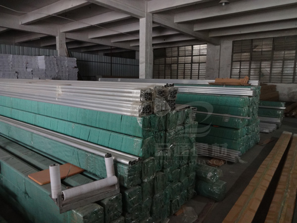 品通醫院扶手2.jpg 品通醫院扶手2.jpg