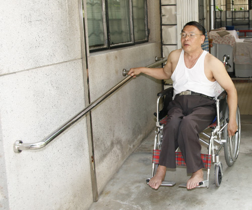 2012051015352355.jpg 2012051015352355.jpg