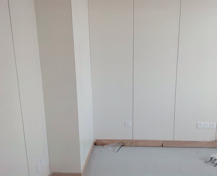 鎮江康復醫院墻板工程(安裝現場2).jpg 鎮江康復醫院墻板工程(安裝現場2).jpg