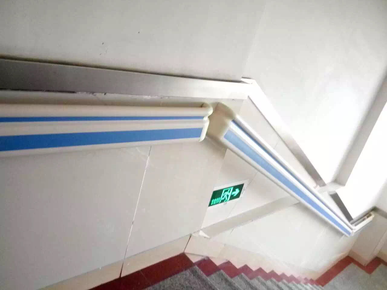 山西防撞扶手、防撞護墻板等產品,藍品盾一站式采購