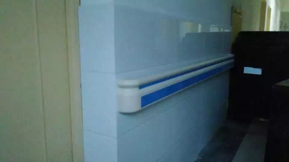 【泉州】客戶安裝PVC防撞扶手來提升安全指數(shù) 【泉州】客戶安裝PVC防撞扶手來提升安全指數(shù)