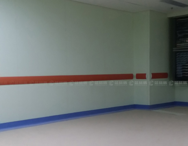 廣州金莎中醫院防撞護墻板.jpg 廣州金莎中醫院防撞護墻板.jpg