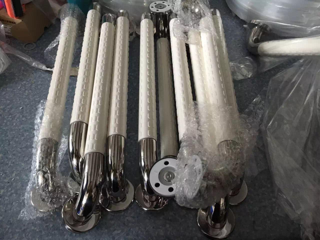 【遼寧】新款衛(wèi)浴扶手,高要求嚴(yán)品質(zhì) 【遼寧】新款衛(wèi)浴扶手,高要求嚴(yán)品質(zhì)