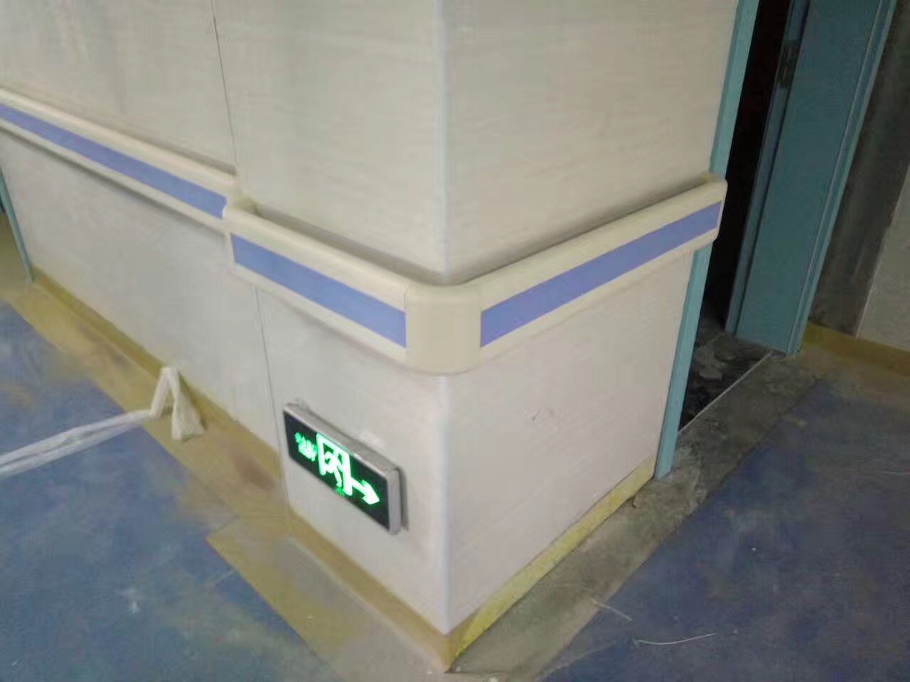 【甘肅】樂縣人民醫(yī)院安裝的是140款防撞扶手