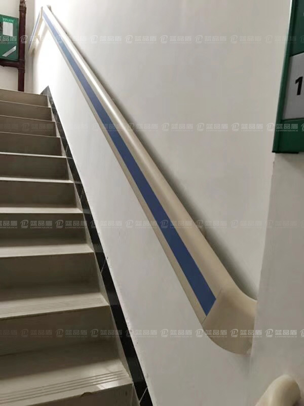【廣西】桂林資源縣人民醫院里的PVC防撞扶手安裝效果圖