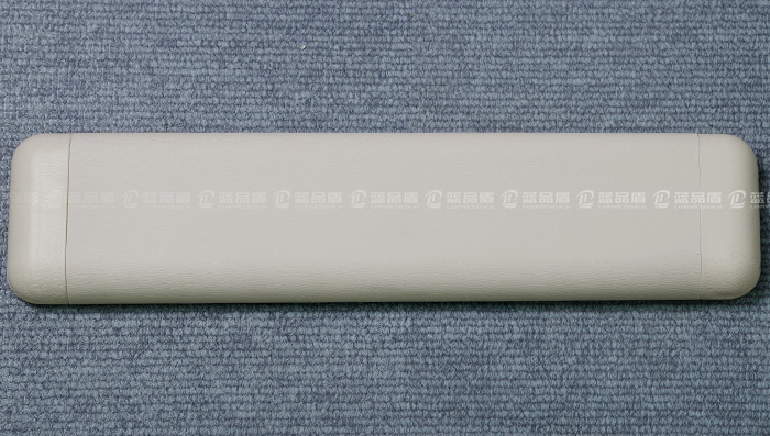 102護(hù)墻板1.jpg 102護(hù)墻板1.jpg