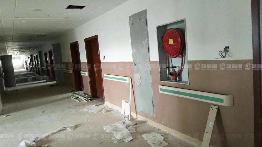 醫院用的防撞扶手哪家好呢？云南昭通市中醫院選擇了這家的