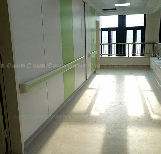 廈門華夏眼科醫院走廊扶手1.jpg