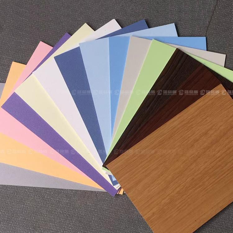 樹脂板阿里巴巴色卡.jpg 樹脂板阿里巴巴色卡.jpg