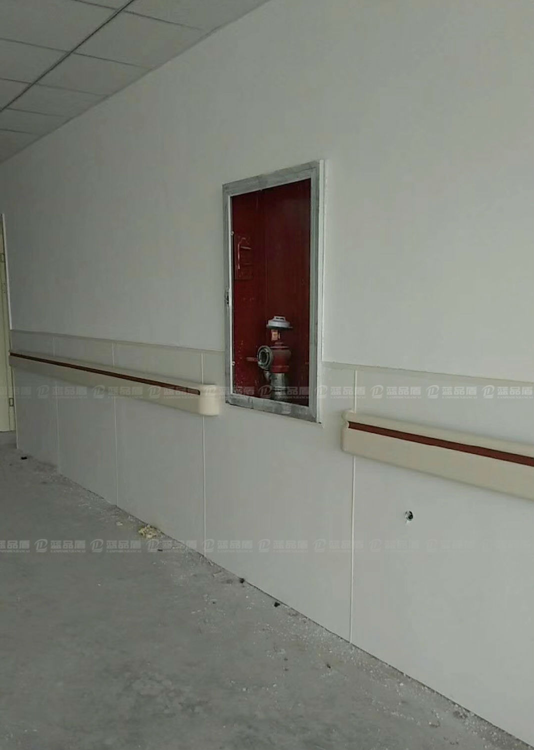 新疆昭蘇縣中醫院扶手和樹脂板1.jpg 新疆昭蘇縣中醫院扶手和樹脂板1.jpg