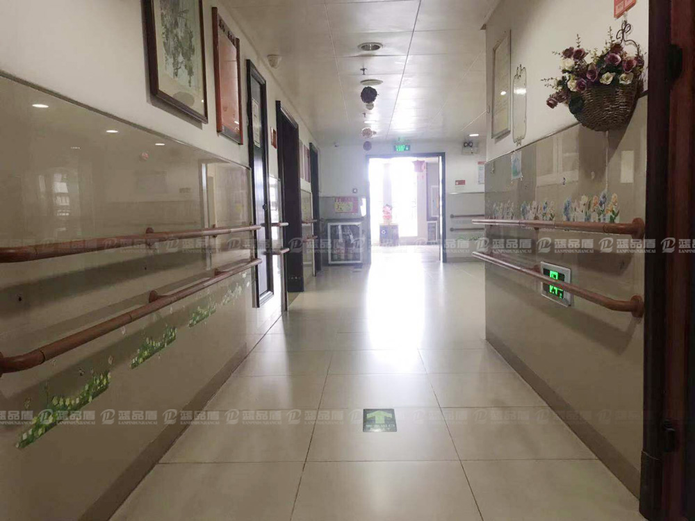 老人院水轉印扶手.jpg 老人院水轉印扶手.jpg