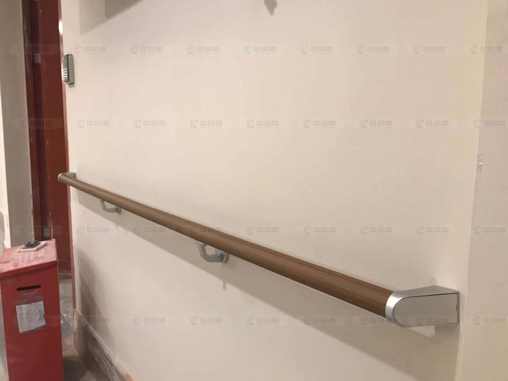 樹脂扶手3.jpg 樹脂扶手3.jpg