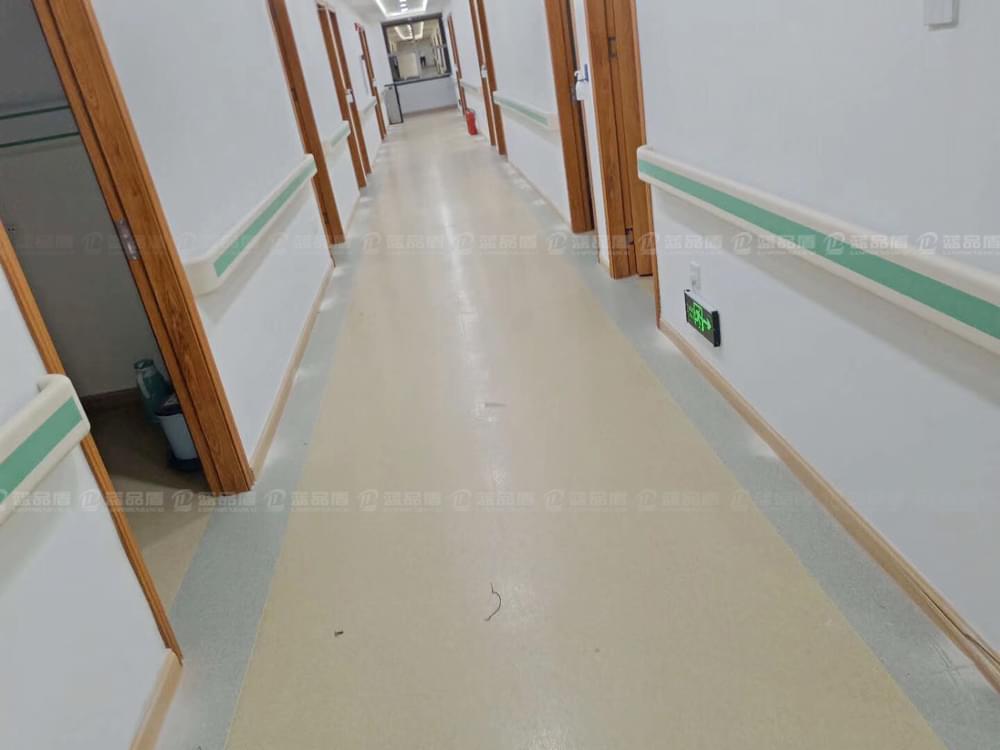 東莞旗峰醫院140扶手.jpg 東莞旗峰醫院140扶手.jpg