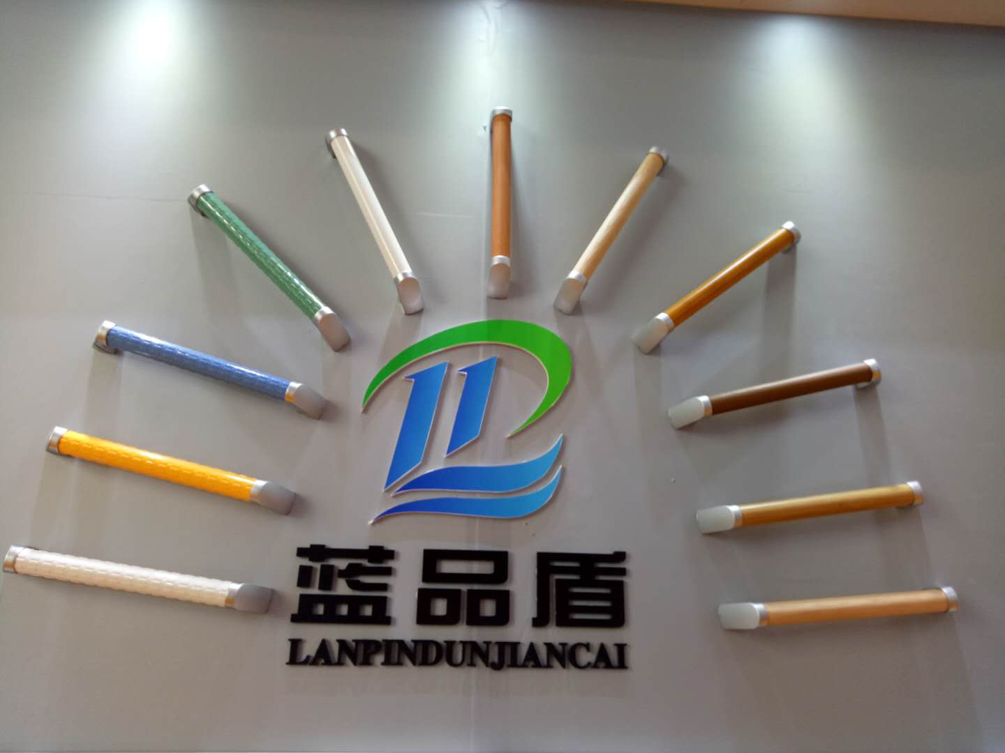 微信圖片_20190413110412.jpg 微信圖片_20190413110412.jpg