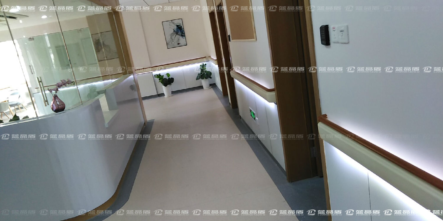 帶水印.jpg 帶水印.jpg