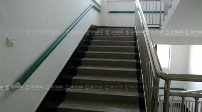 醫院過道扶手廠家.jpg
