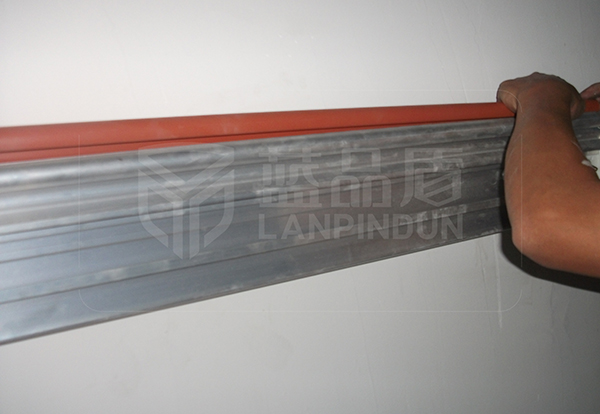 pvc護(hù)墻板 pvc護(hù)墻板