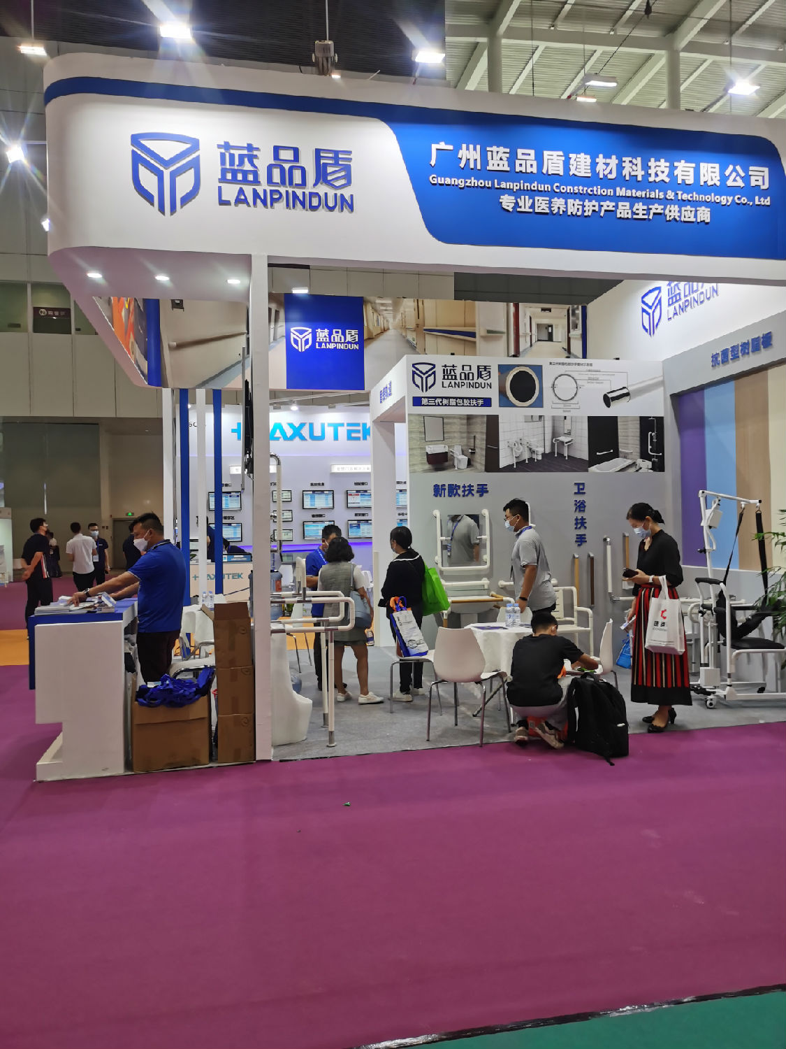 展會第二天|觀客們仍然熱情高漲 展會第二天|觀客們仍然熱情高漲