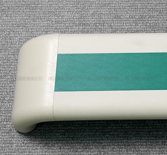 140防撞扶手(深綠色) 140防撞扶手(深綠色)